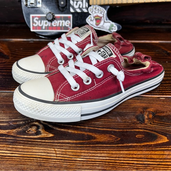 Converse Shoes - Converse Shoreline Slip On Burgundy Sneakers